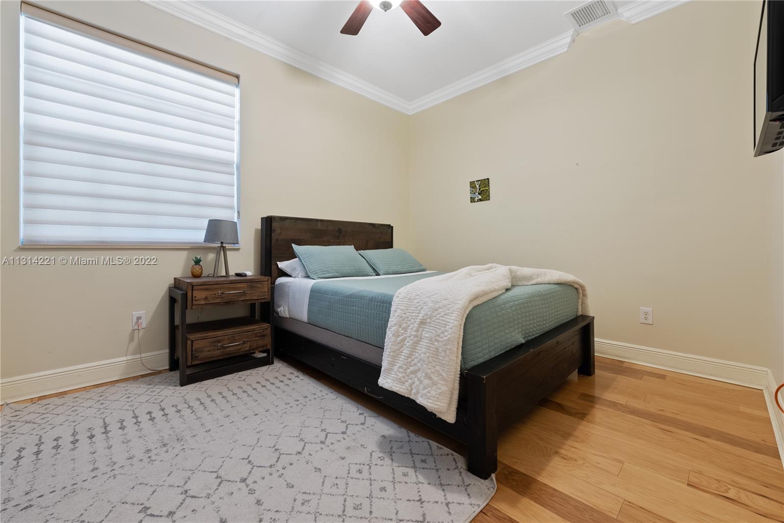 TARPON RIVER - Residential Lease