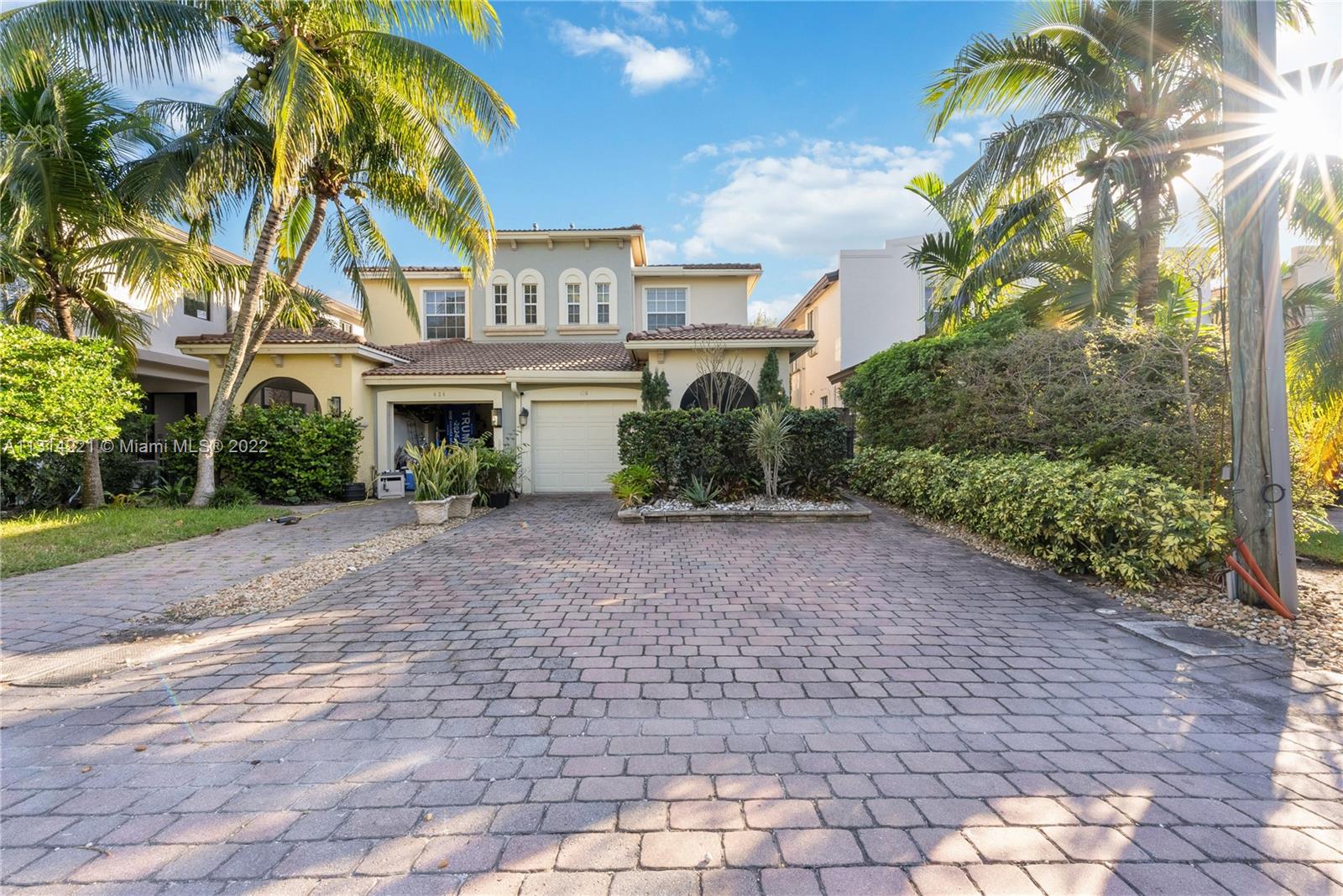 TARPON RIVER - Residential Lease