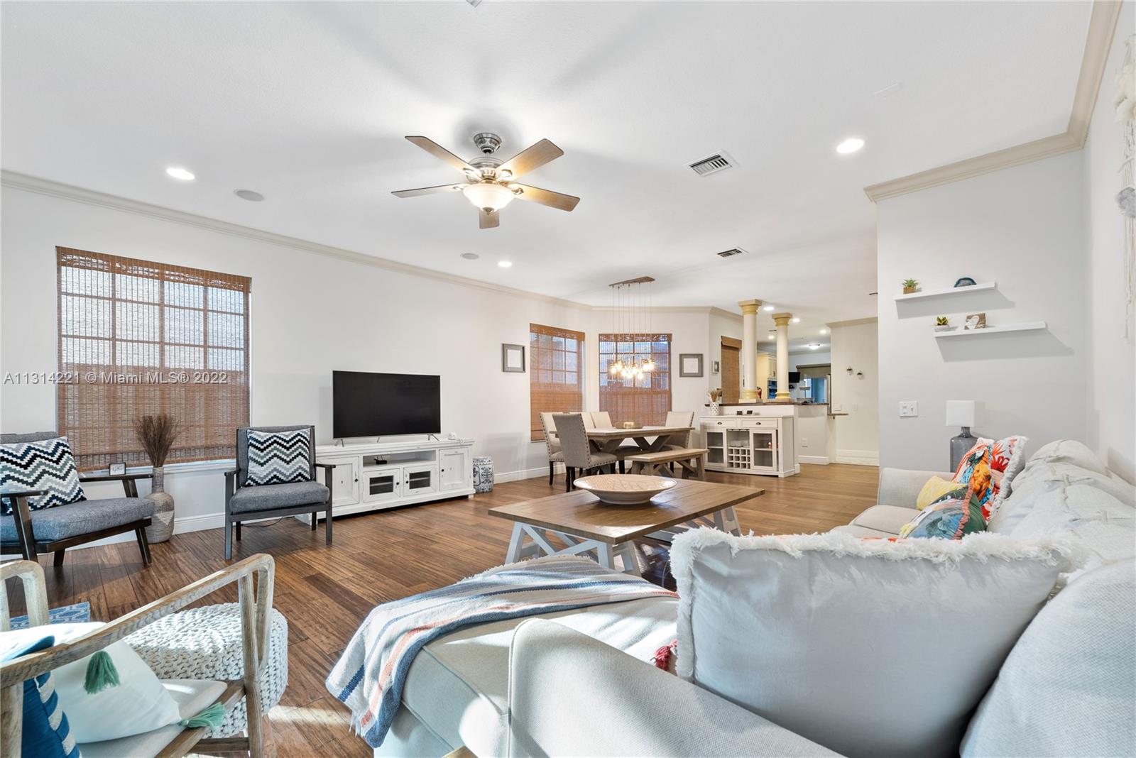 TARPON RIVER - Residential Lease