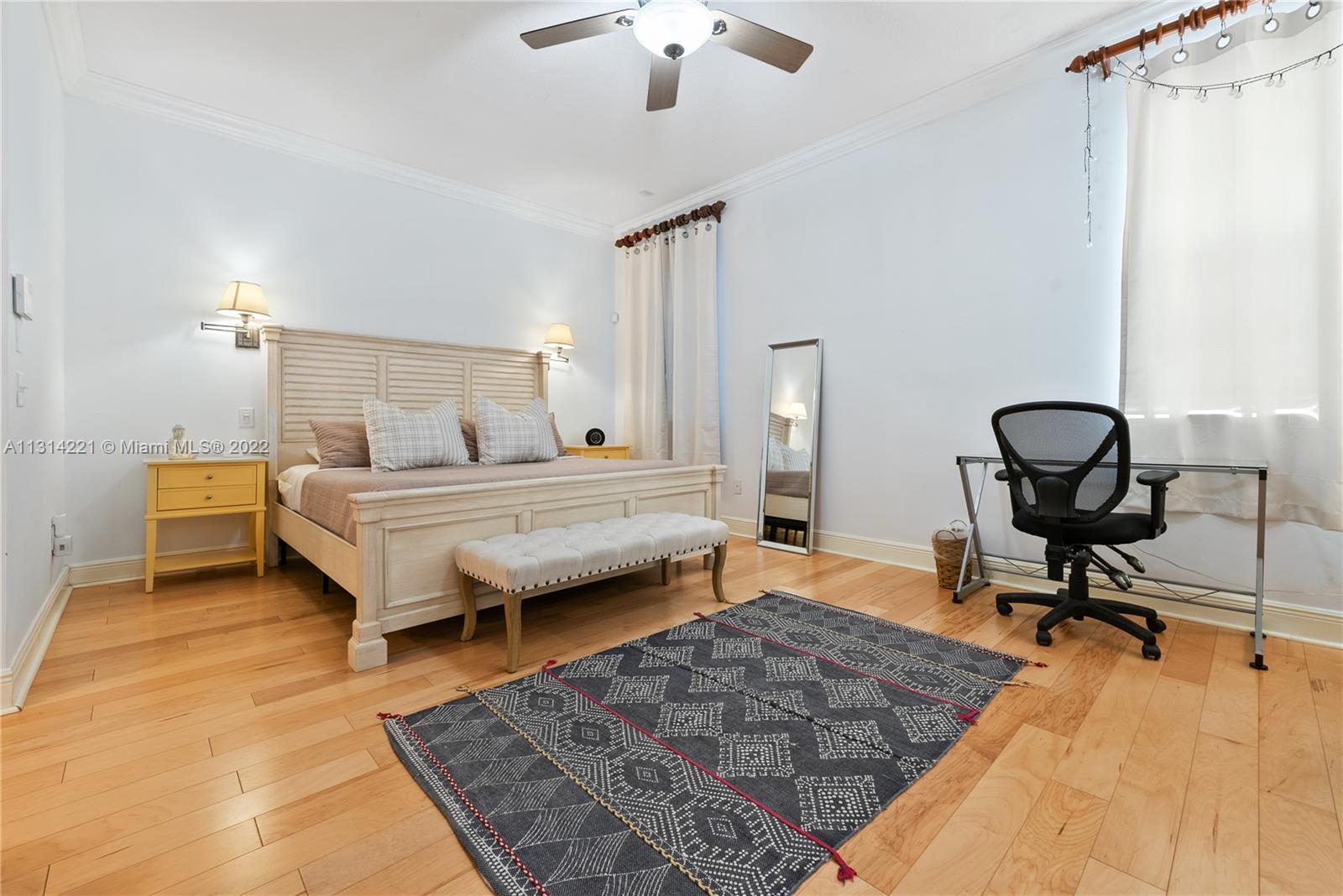 TARPON RIVER - Residential Lease