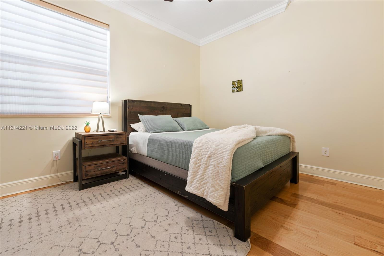 TARPON RIVER - Residential Lease