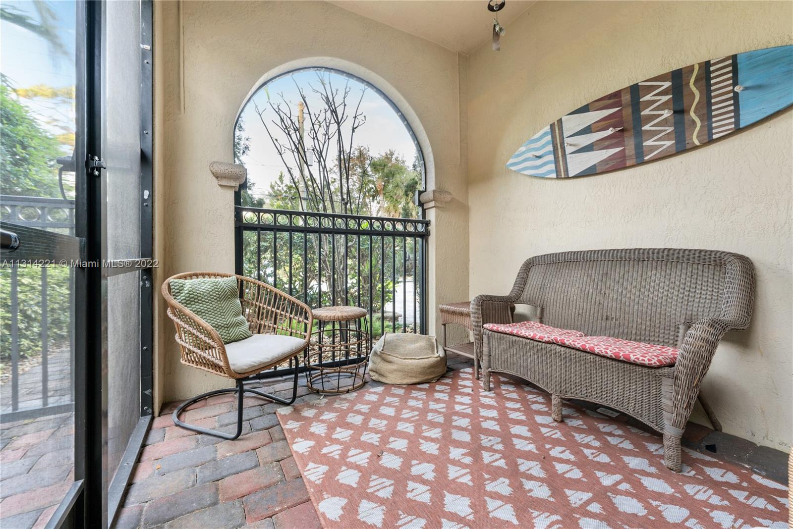 TARPON RIVER - Residential Lease
