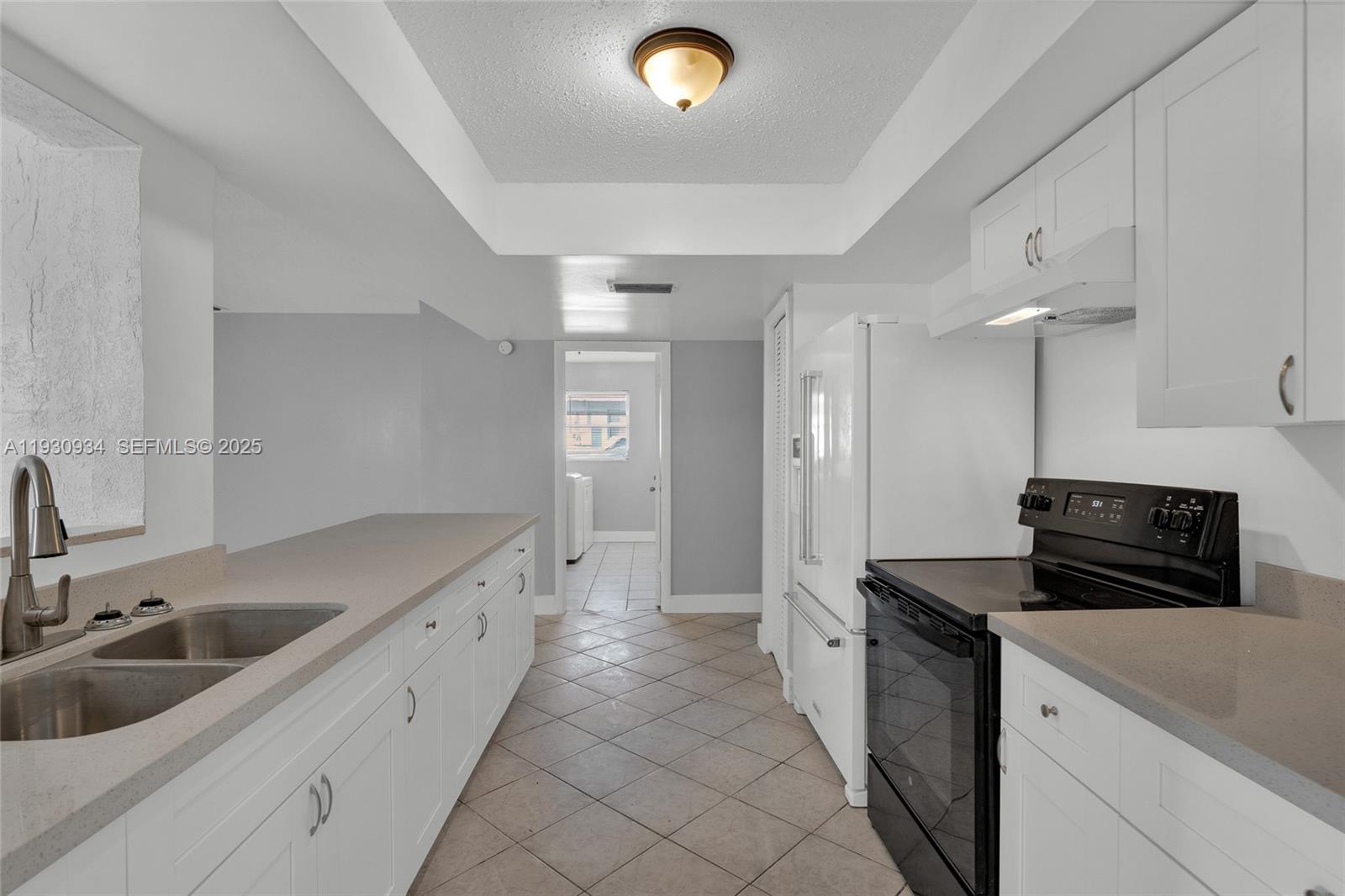 FORWARD SUB NO 1 - Residential Lease