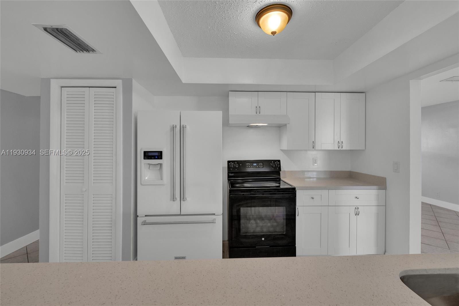 FORWARD SUB NO 1 - Residential Lease
