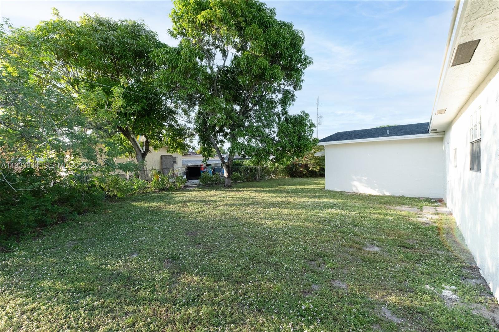 FORWARD SUB NO 1 - Residential Lease