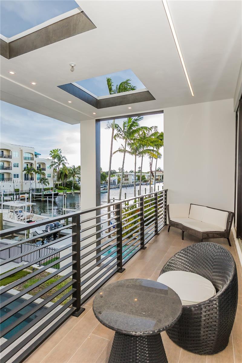 CORAL RIDGE - Residential
