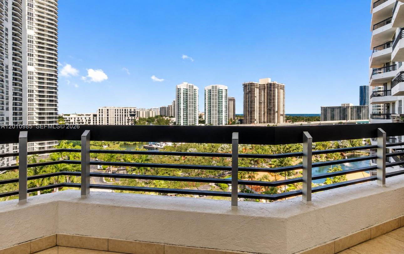 MYSTIC POINTE CONDO NO ON - Residential