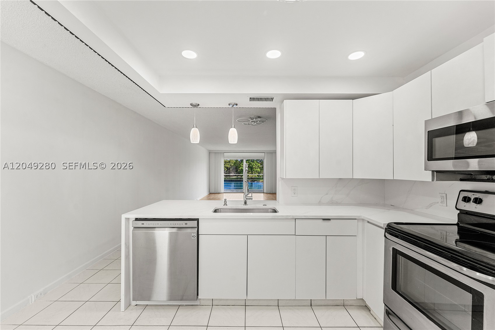 MARTINIQUE VILLAGE II F C - Residential Lease