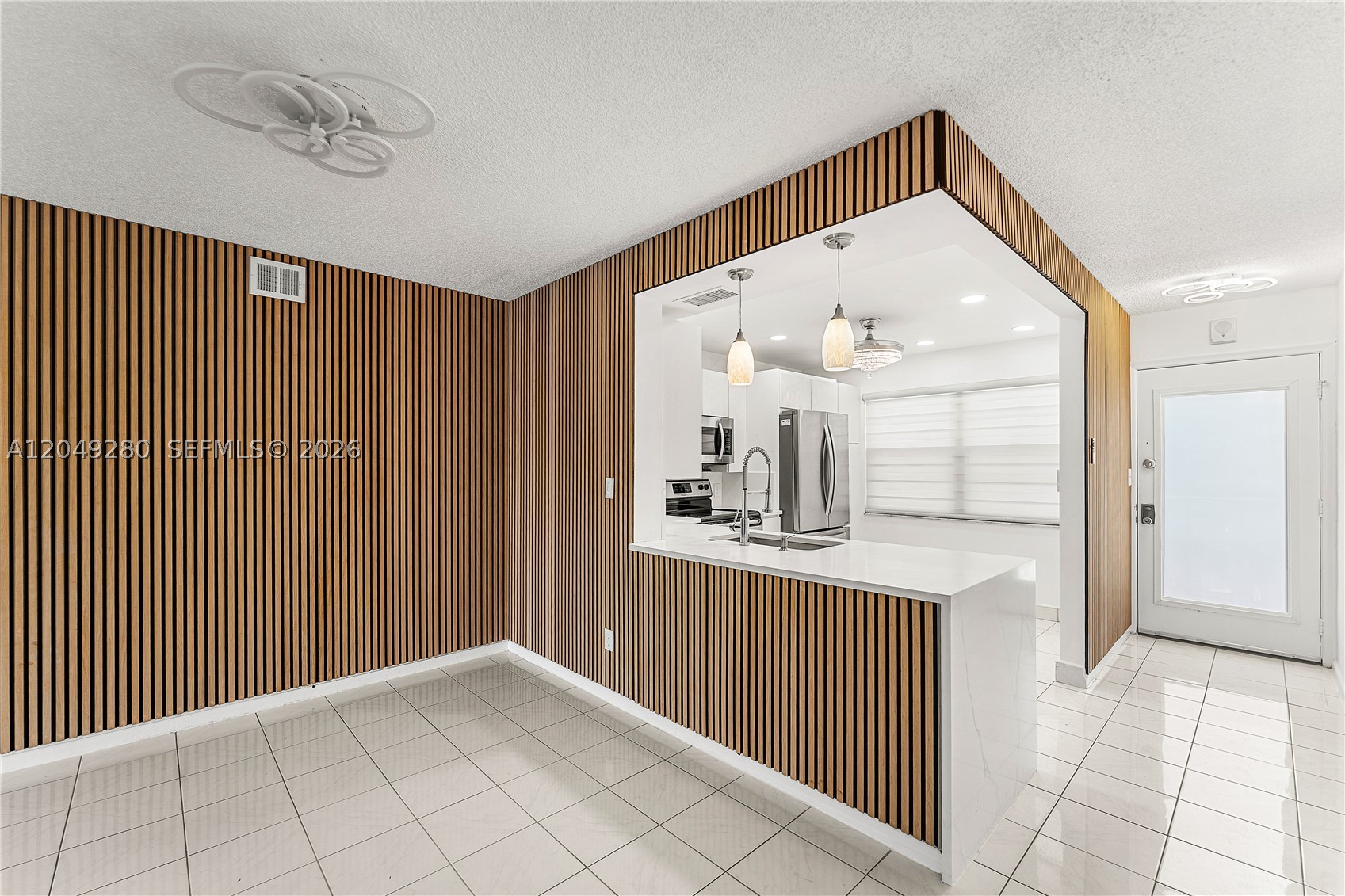 MARTINIQUE VILLAGE II F C - Residential Lease