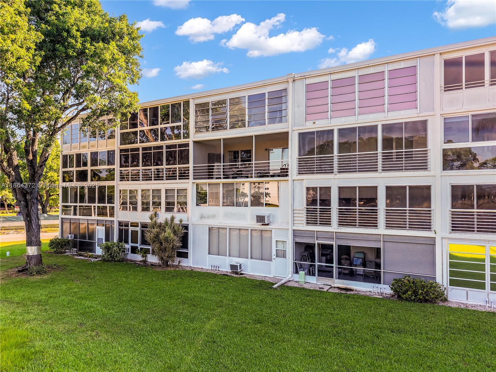 ELLESMERE B CONDO - Residential
