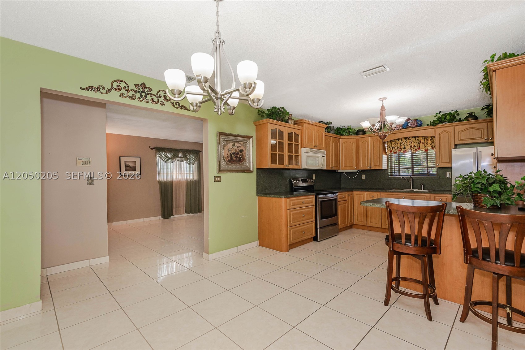 HIALEAH 3RD ADDN - Residential