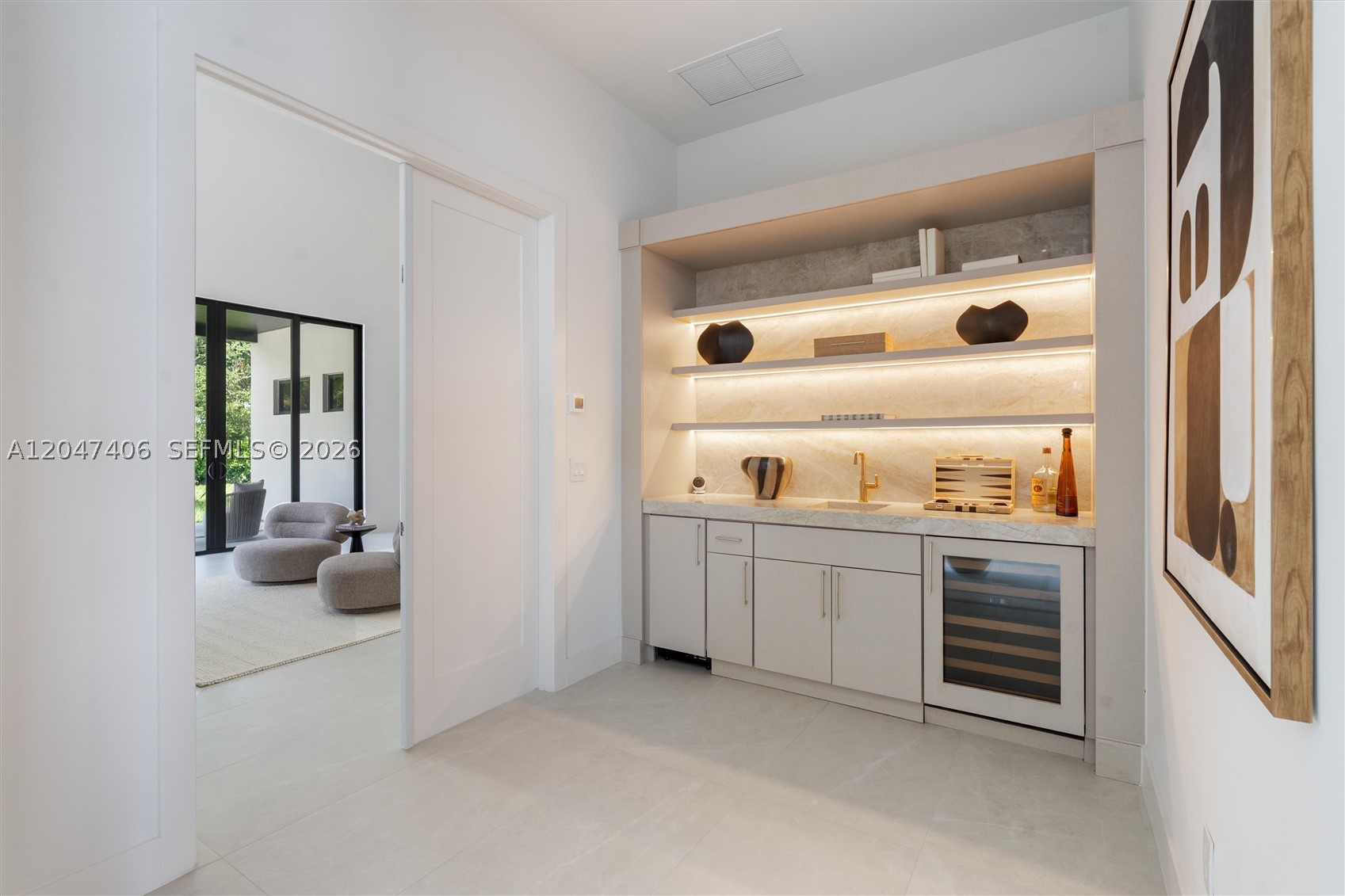 ZONA WEST - Residential