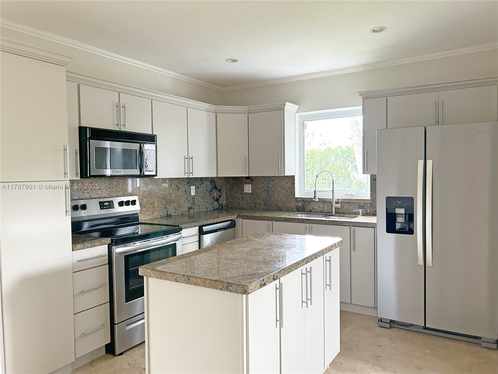 BIRD ROAD ESTATES - Residential Lease