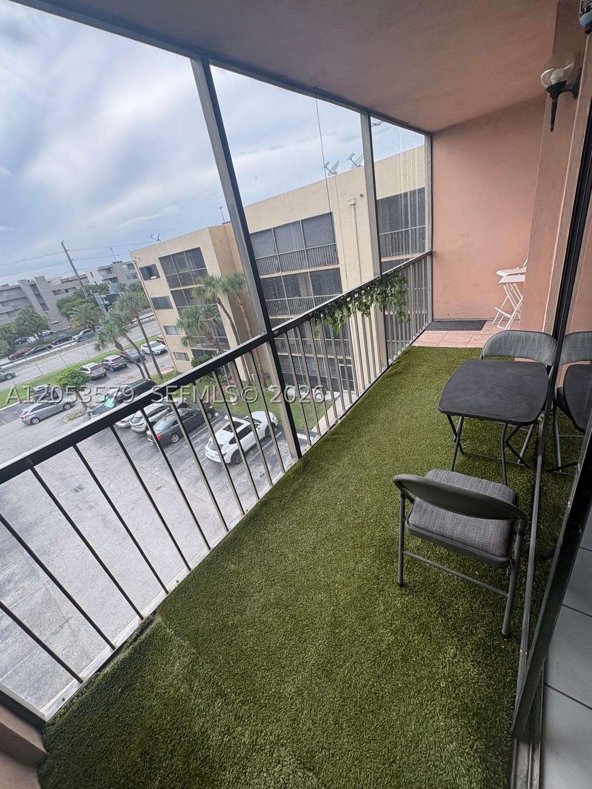 FOX CHASE CONDO #1 - Residential