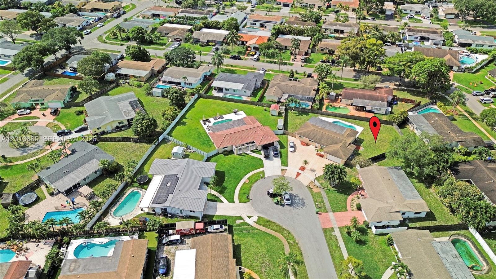 PEMBROKE LAKES SEC 6 - Residential