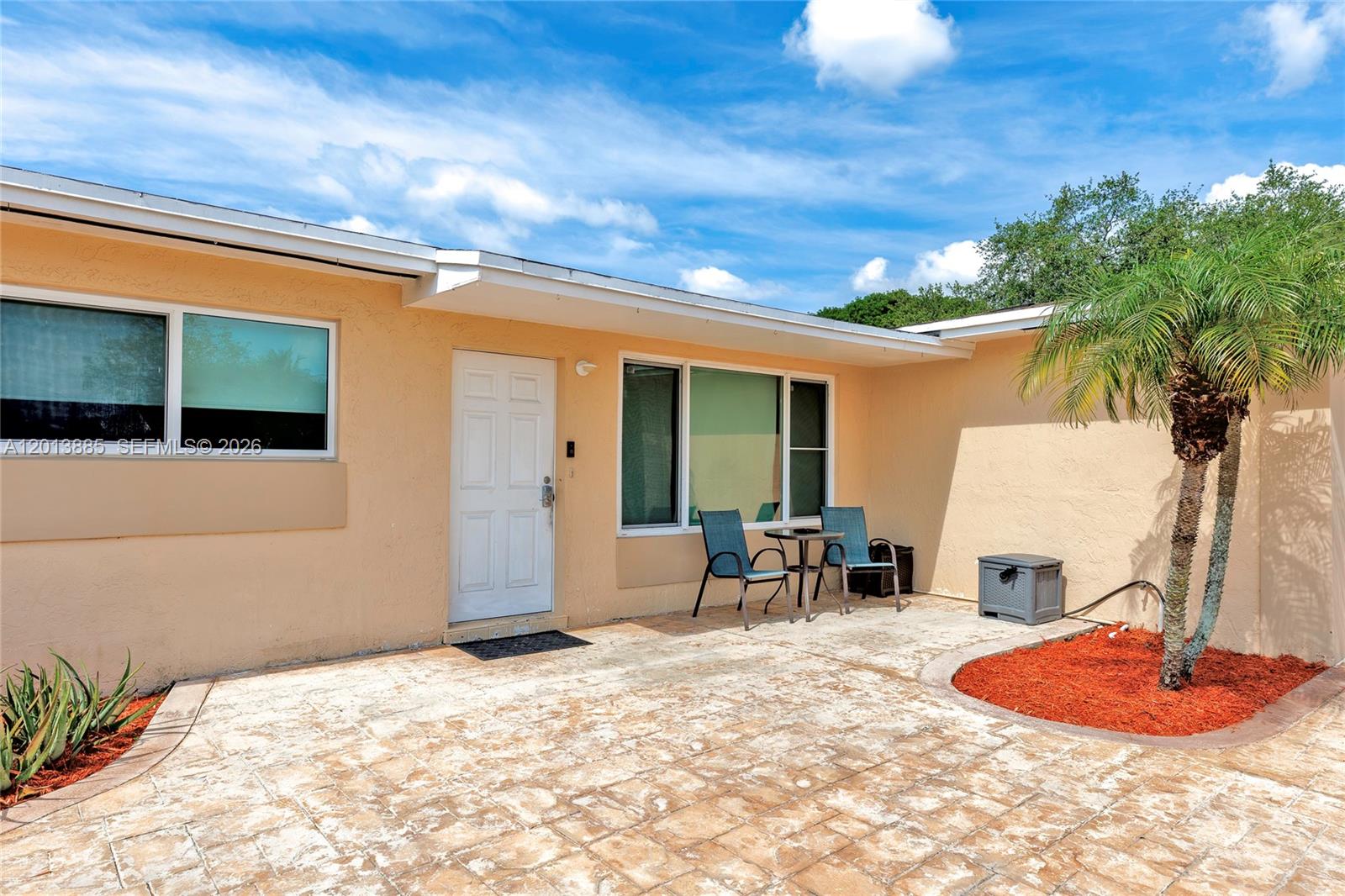 PEMBROKE LAKES SEC 6 - Residential