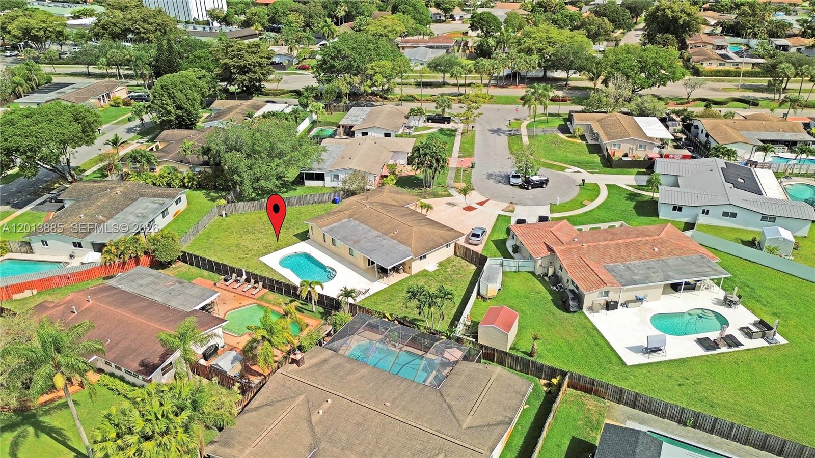 PEMBROKE LAKES SEC 6 - Residential