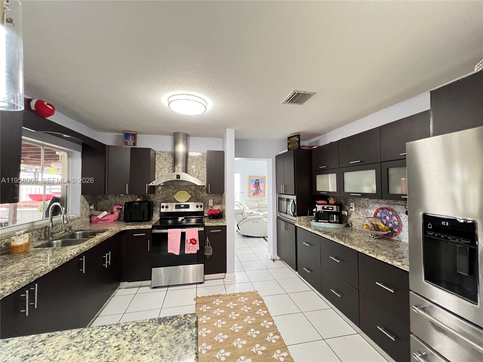 SHOMA HOMES AT TAMIAMI II - Residential