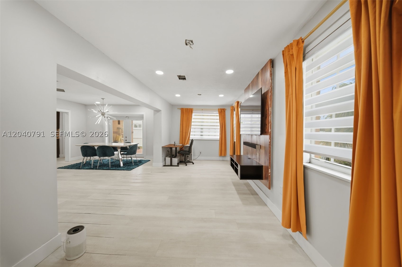 CAROL CITY 1 ST ADDN - Residential