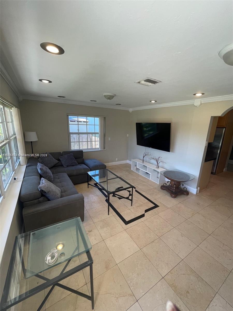 SUNSET TRAILS NO 5 - Residential