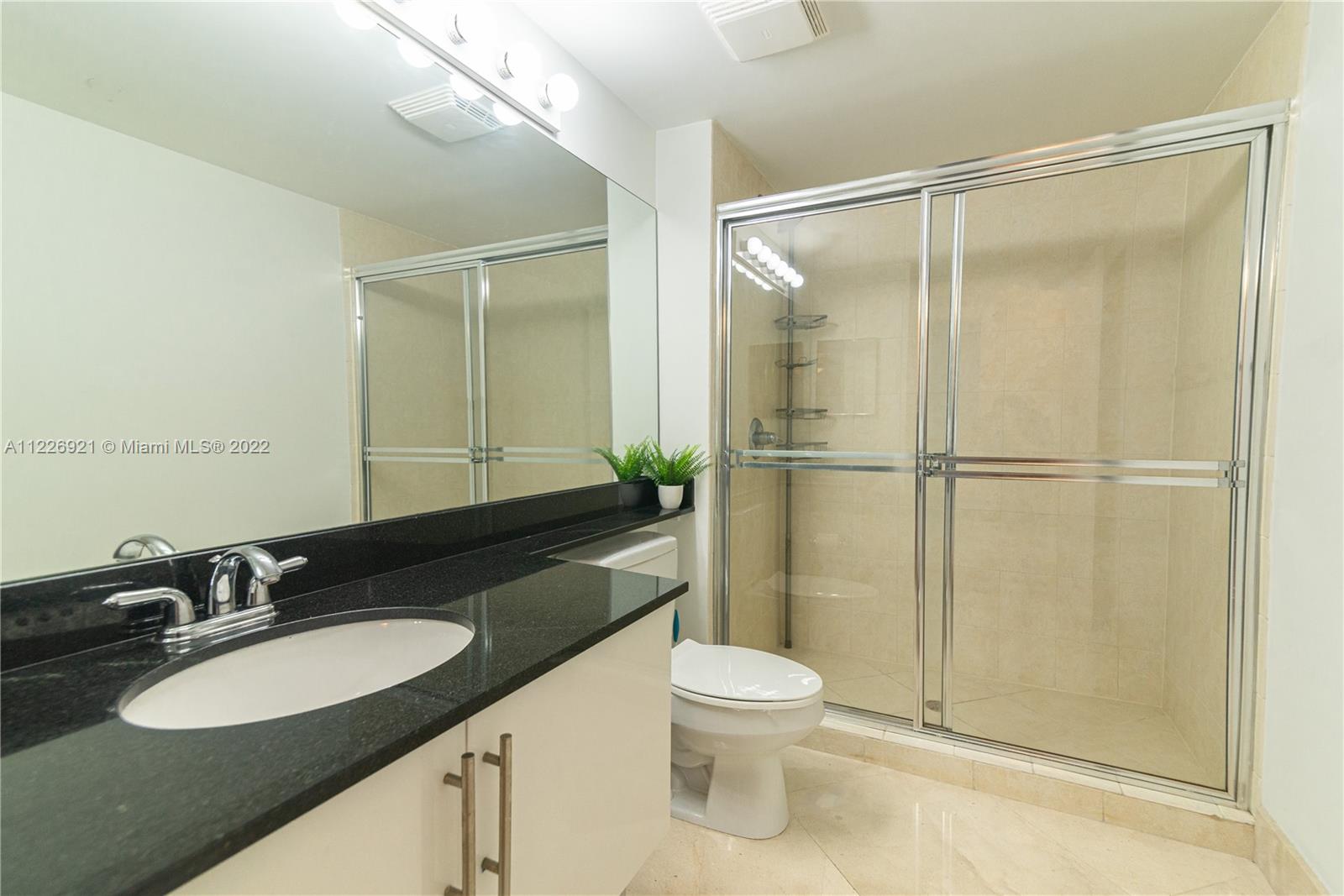 BRICKELL ON THE RIVER N T - Residential Lease