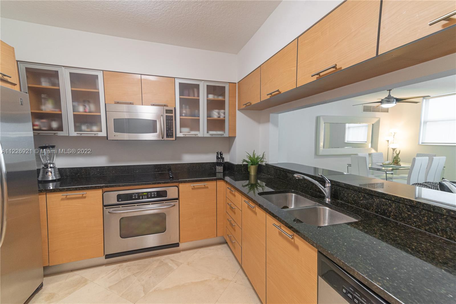 BRICKELL ON THE RIVER N T - Residential Lease