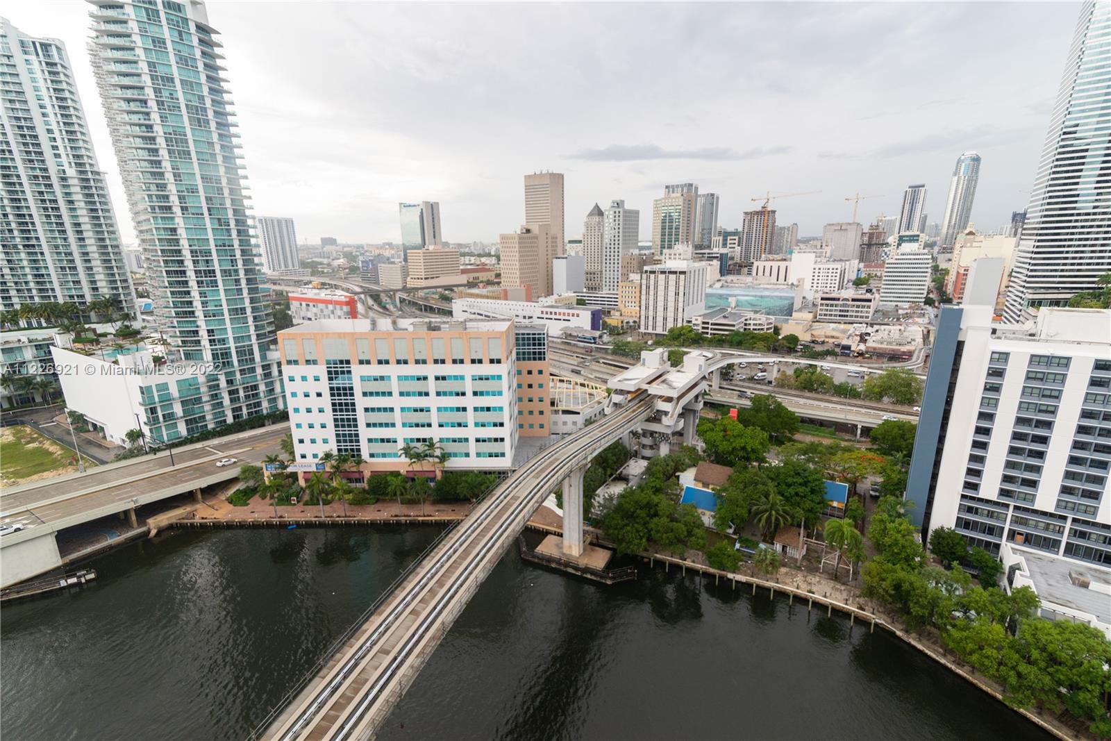 BRICKELL ON THE RIVER N T - Residential Lease