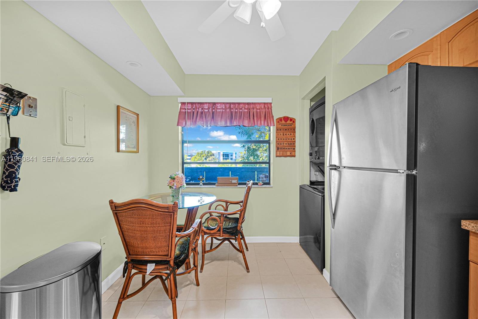 COLONY POINT 4 CONDO - Residential