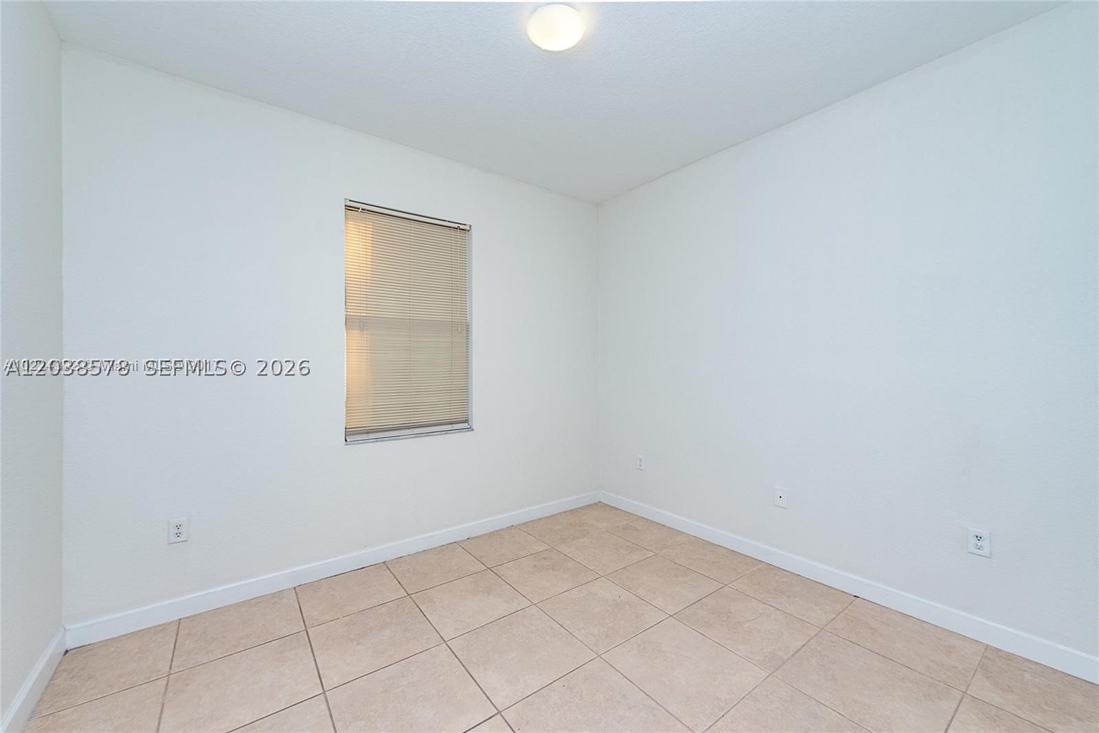 PROMENADE SHORES AT DORAL - Residential Lease