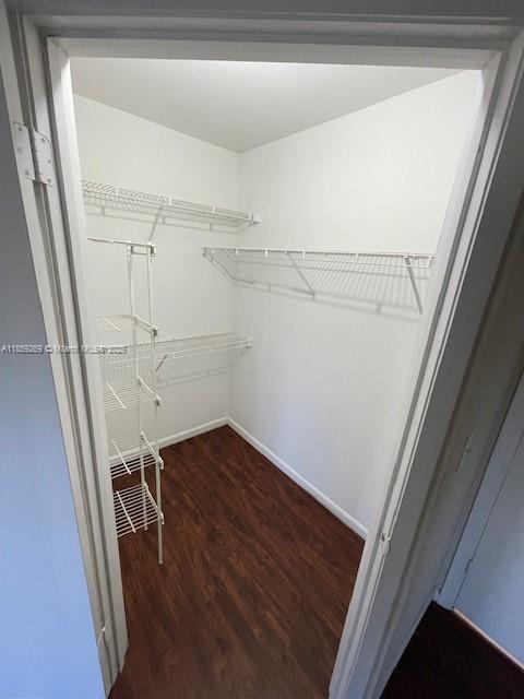 PALM LAKE CONDO - Residential Lease