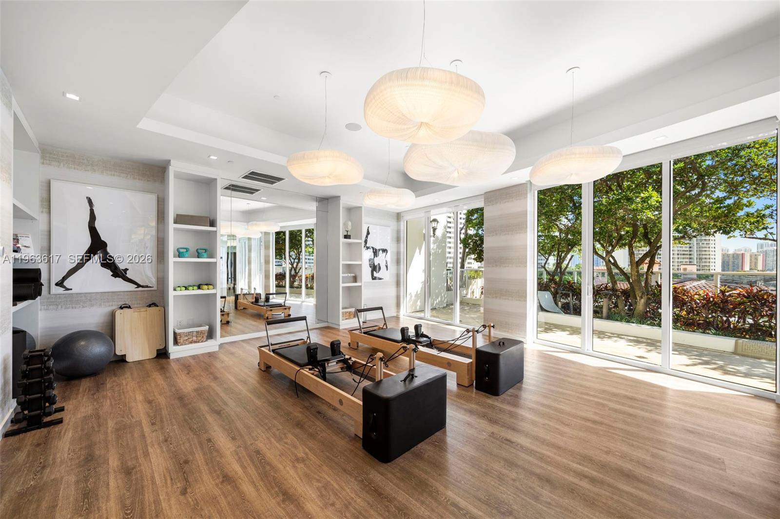 BELLINI AT WILLIAMS ISLAN - Residential