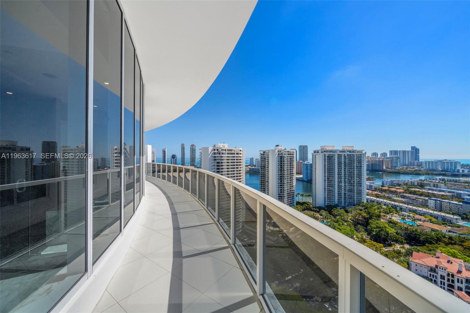 BELLINI AT WILLIAMS ISLAN - Residential