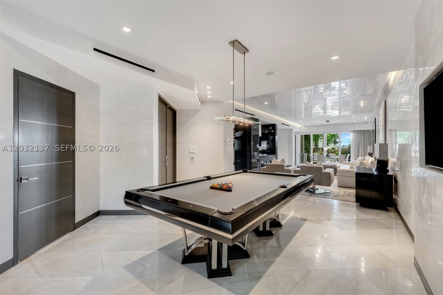 THE TOWNHOMES OF QUAYSIDE - Residential