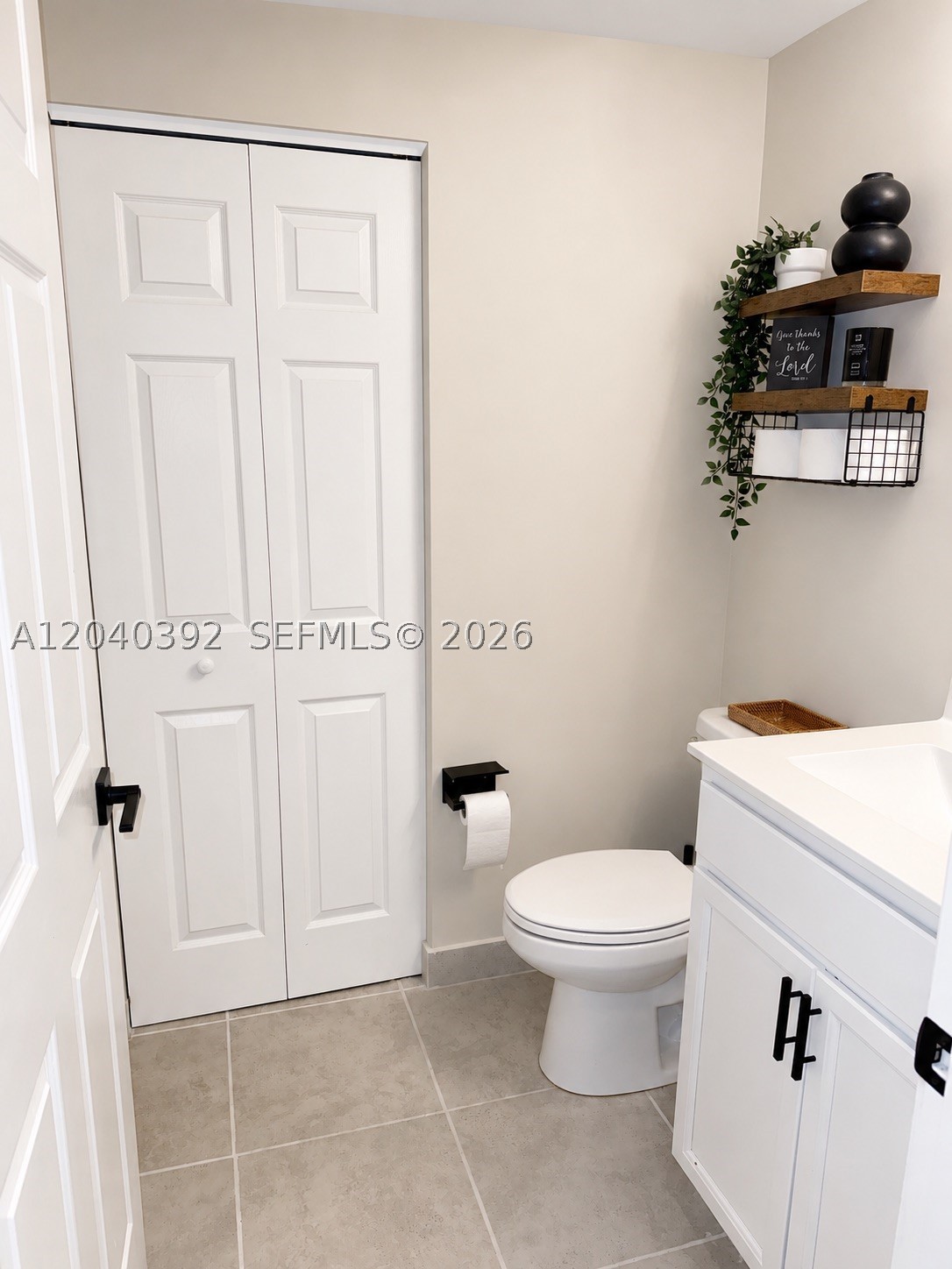 COCO PALM ESTATES - Residential