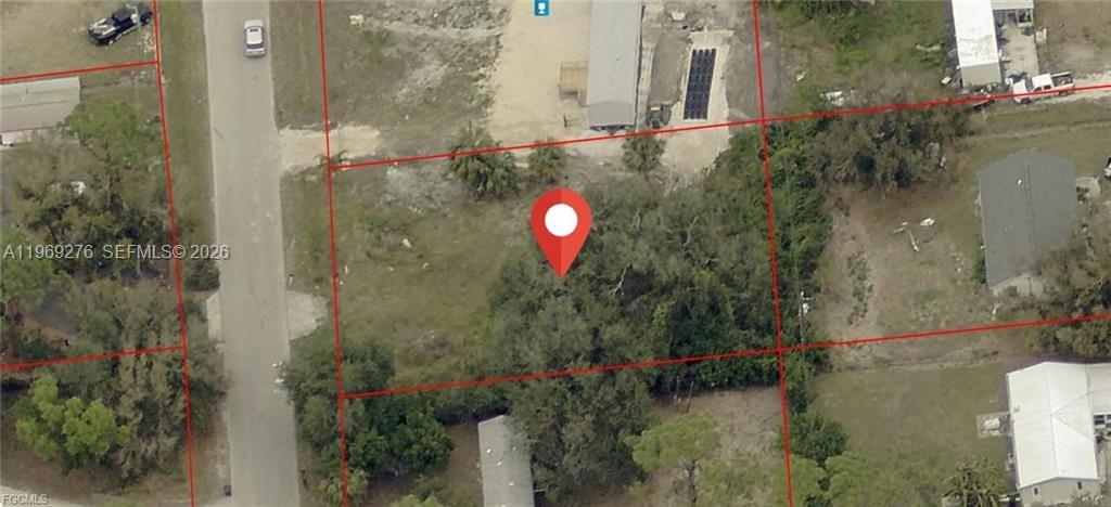 NORTH FORT MYERS - Land