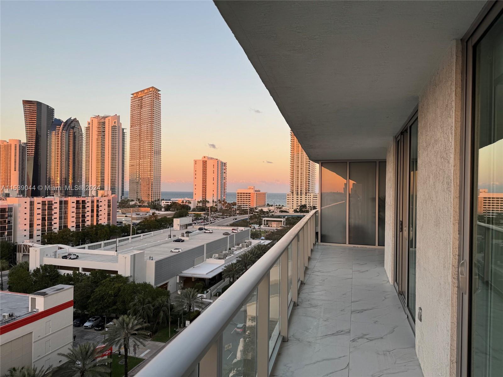 PARQUE TOWERS CONDO - Residential Lease