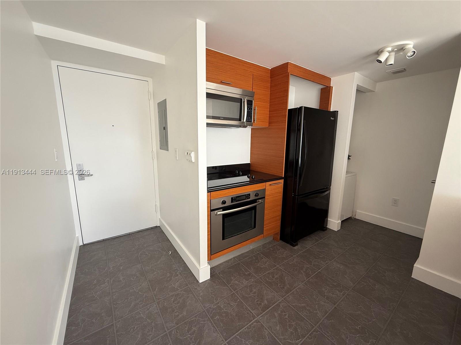 50 BISCAYNE CONDO - Residential
