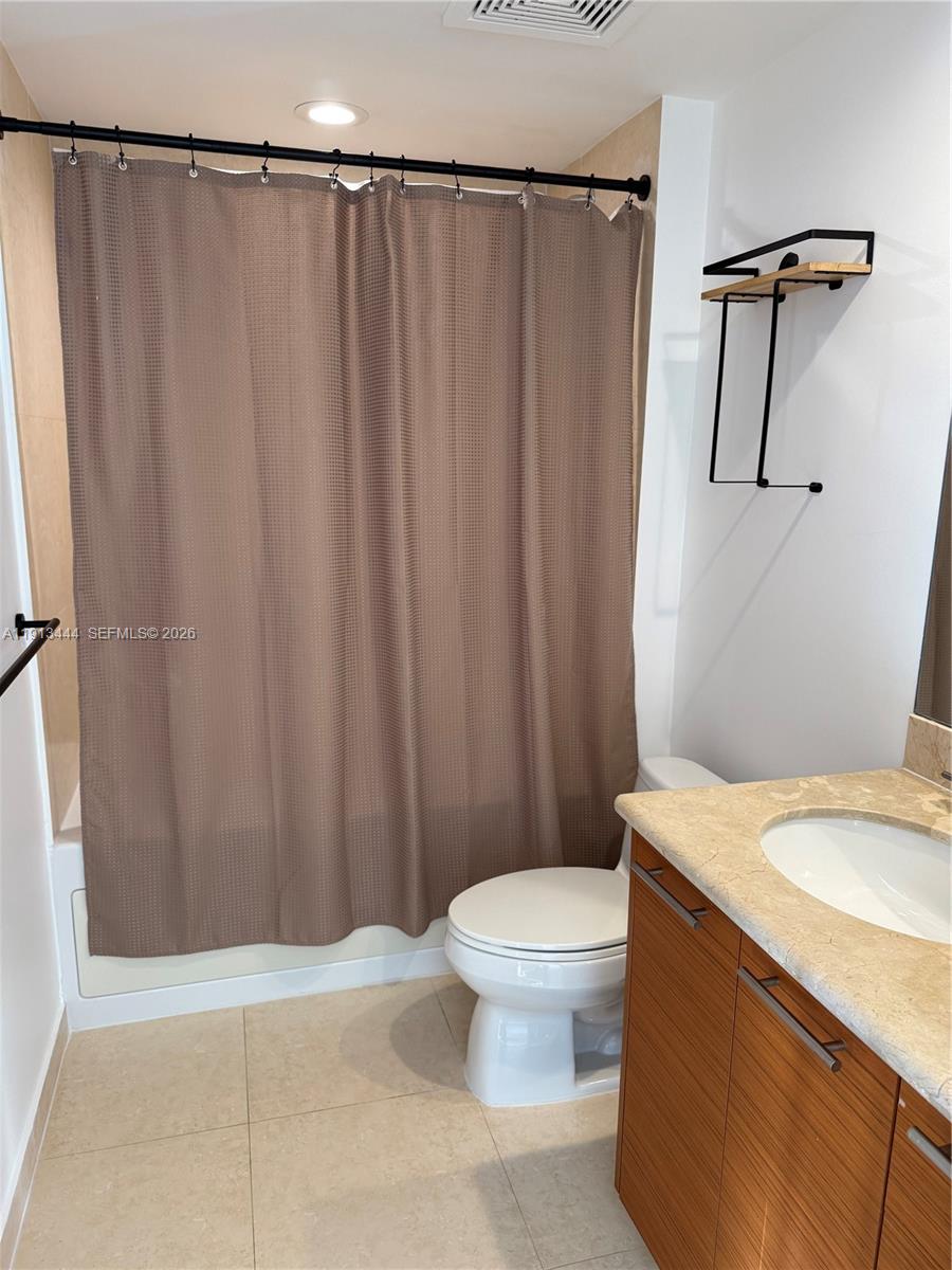 50 BISCAYNE CONDO - Residential