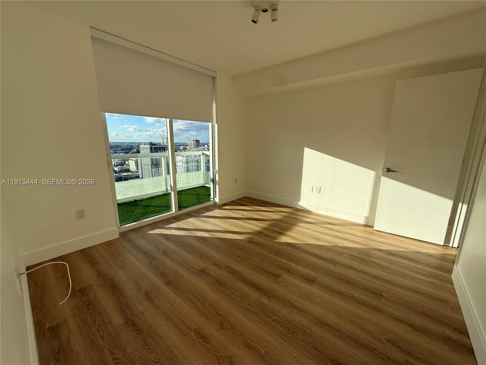 50 BISCAYNE CONDO - Residential