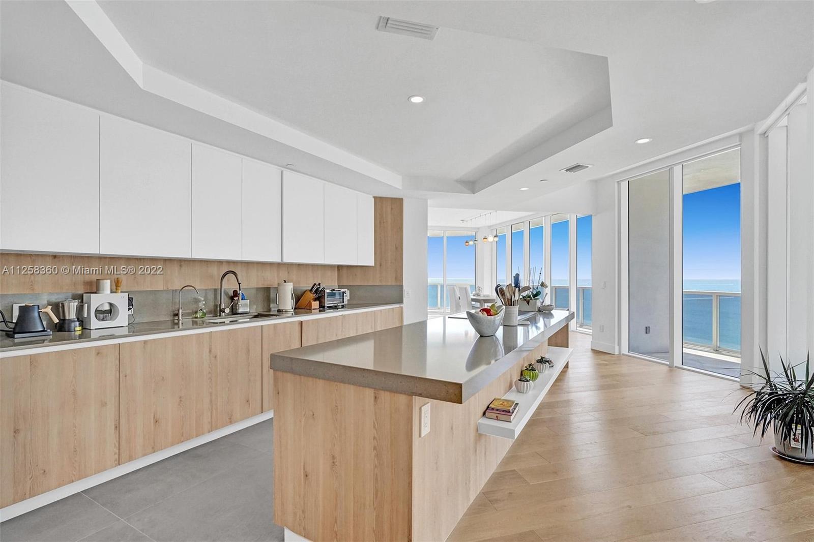 BELLINI CONDO - Residential