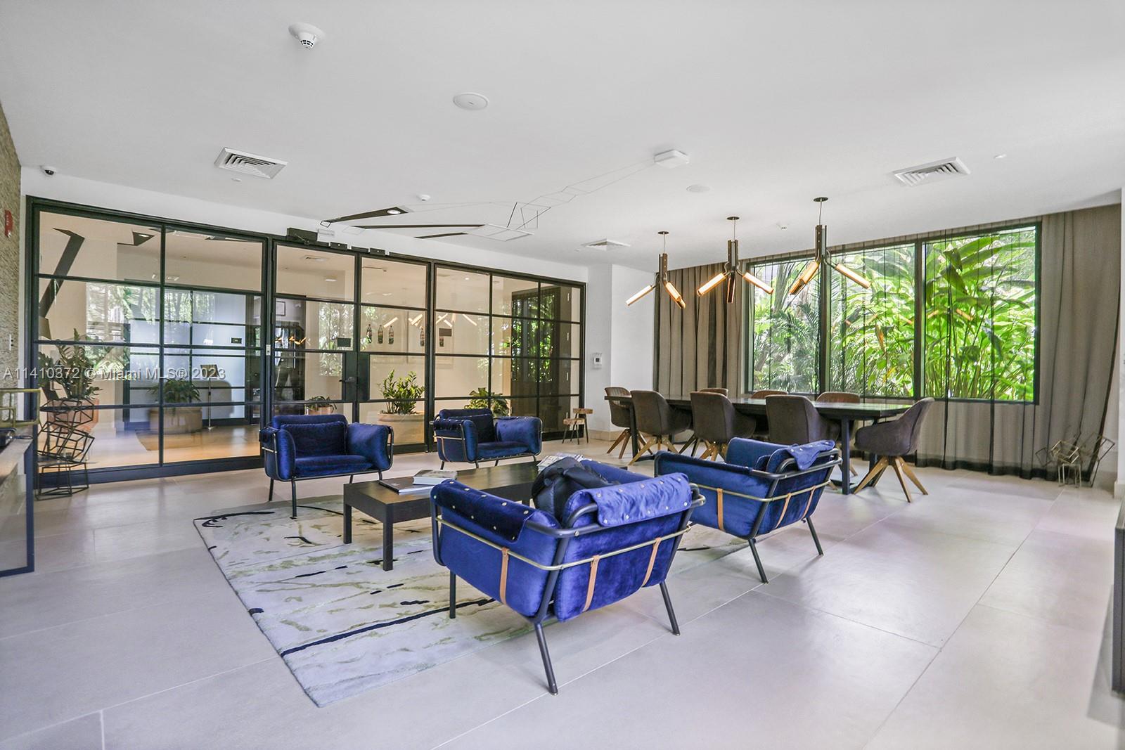 3401 MIDTOWN CONDO - Residential Lease