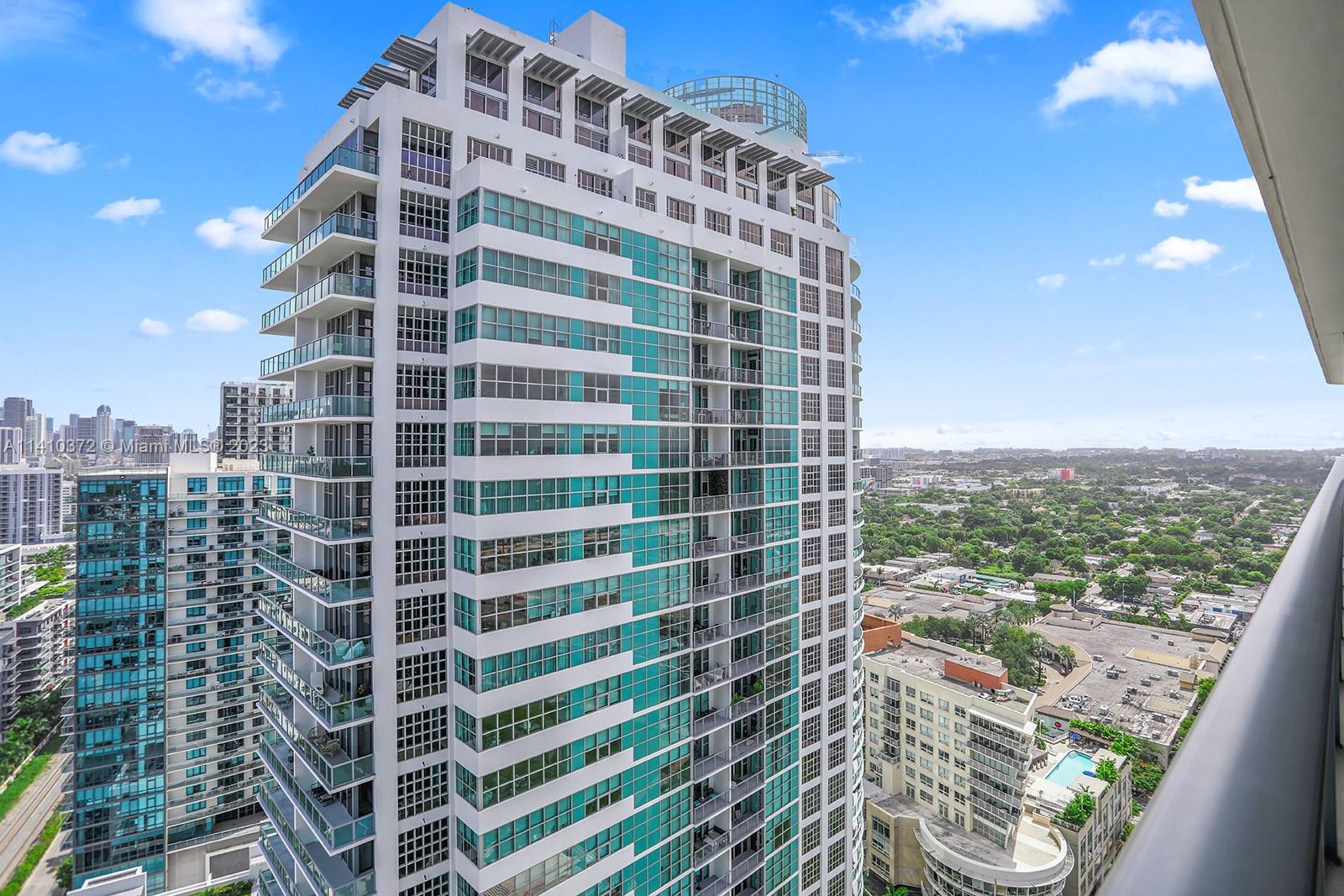 3401 MIDTOWN CONDO - Residential Lease