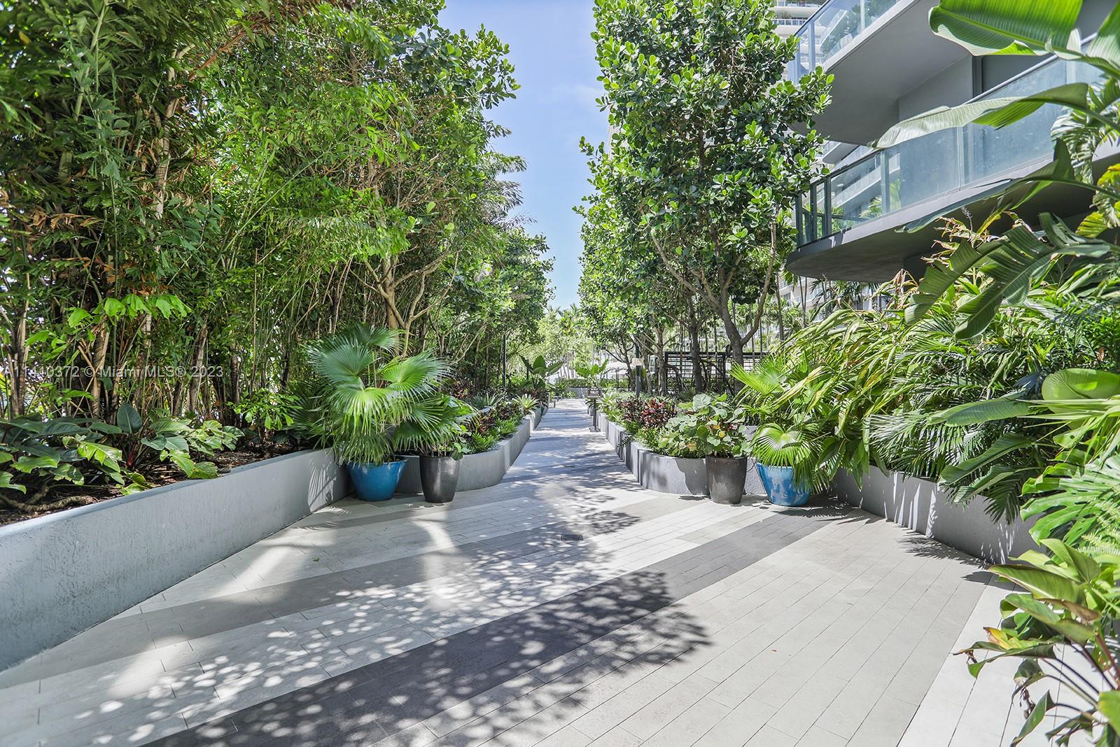 3401 MIDTOWN CONDO - Residential Lease