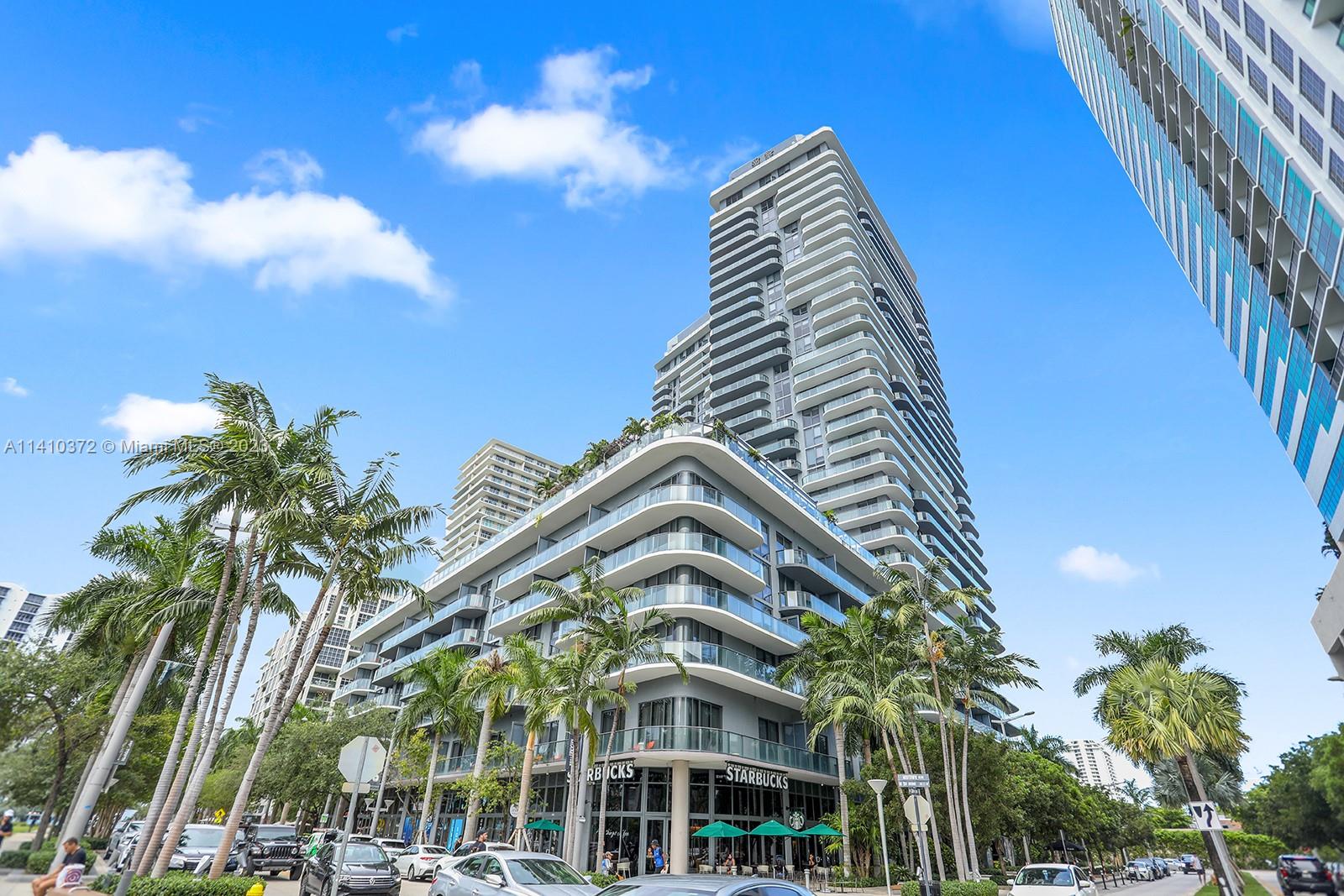 3401 MIDTOWN CONDO - Residential Lease
