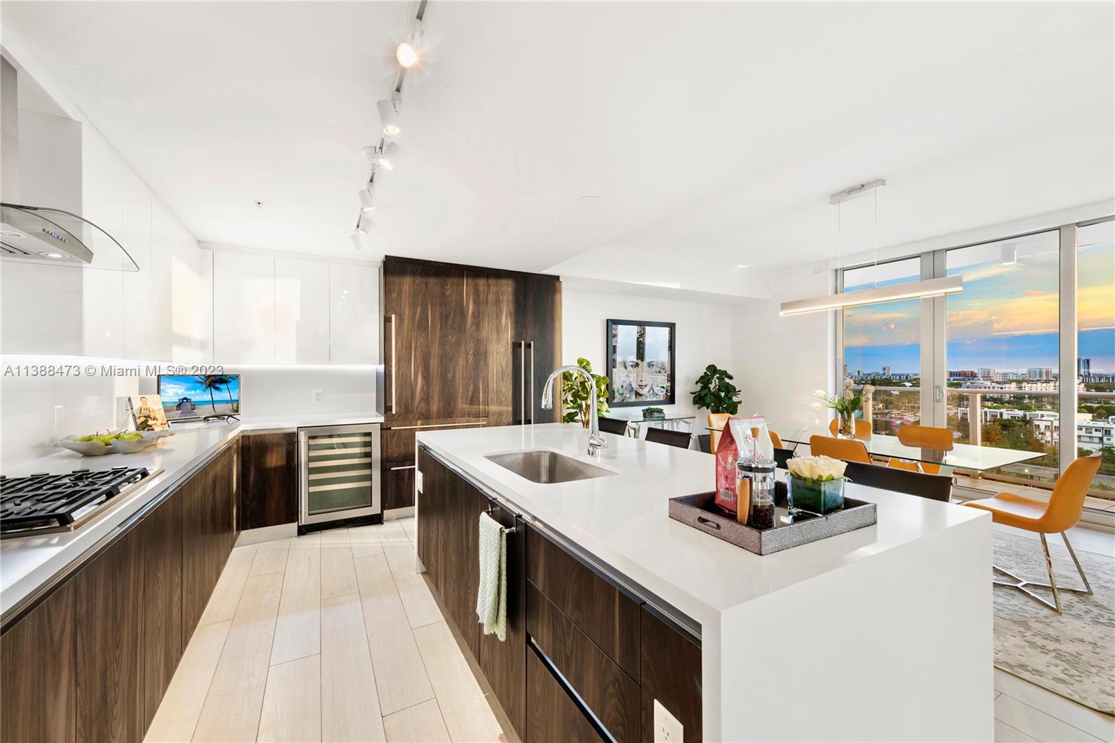 RIVA Residences - Residential Lease