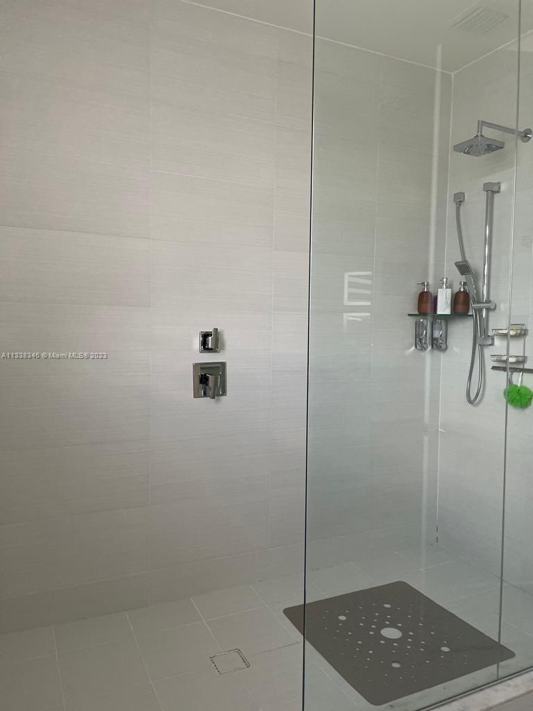 LANDMARK AT DORAL - Residential