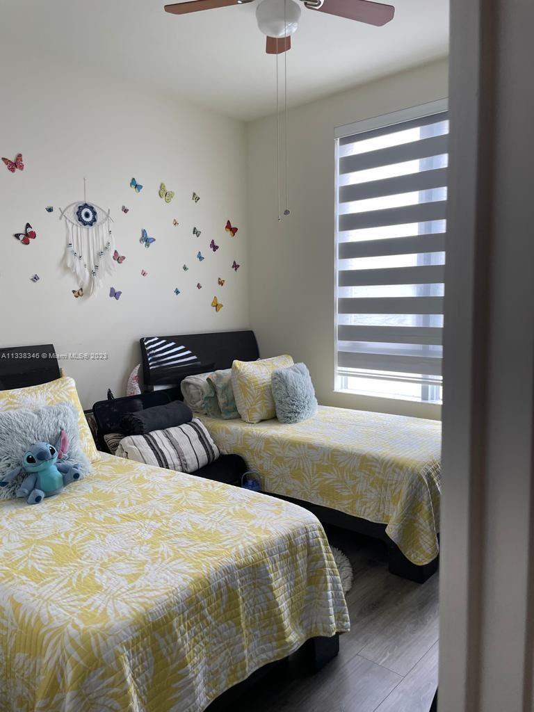 LANDMARK AT DORAL - Residential