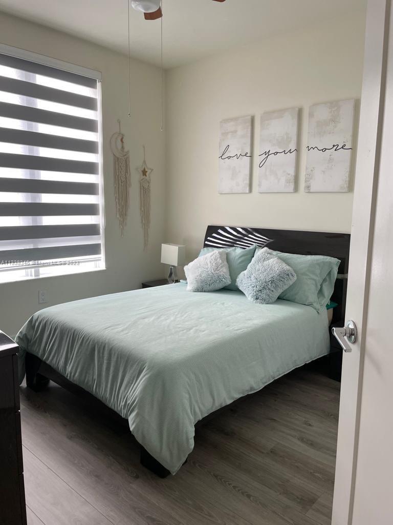 LANDMARK AT DORAL - Residential