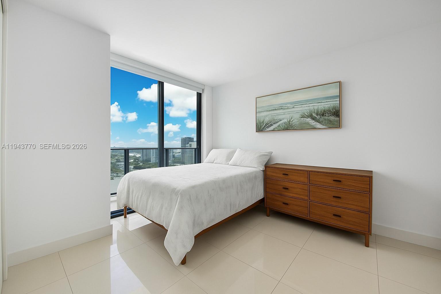PARAISO BAYVIEWS CONDO - Residential