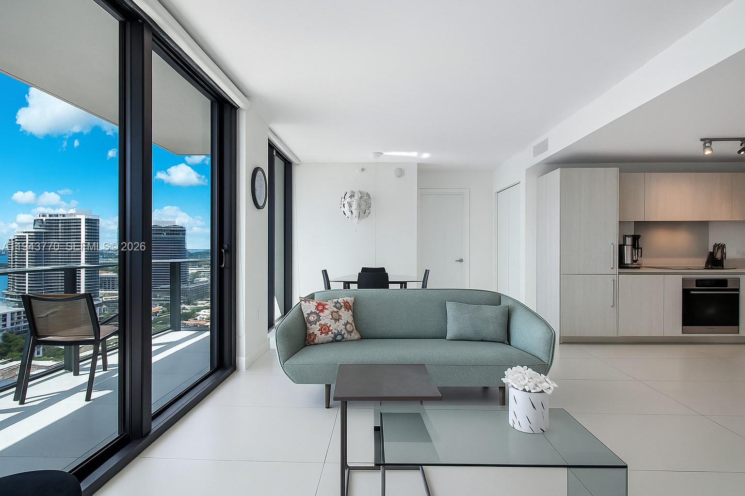 PARAISO BAYVIEWS CONDO - Residential